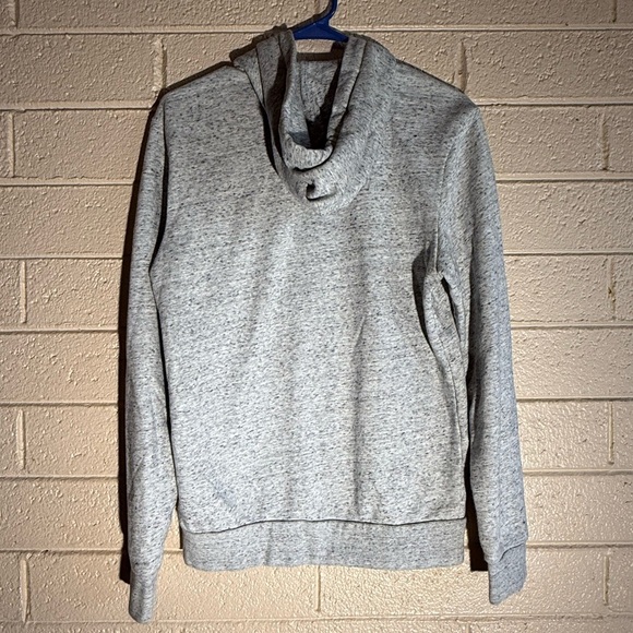 Basic H&M Men's Gray Zip-Up Hoodie Sweater - Picture 2 of 6